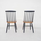 Ensemble de deux chaises à dossier en fuseau, Pays-bas, années 1960