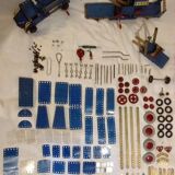 Lot of meccano with book (several models).