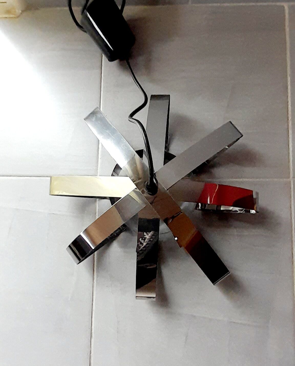Suspension space age flower 70s