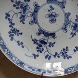 Two Chinese soup plates