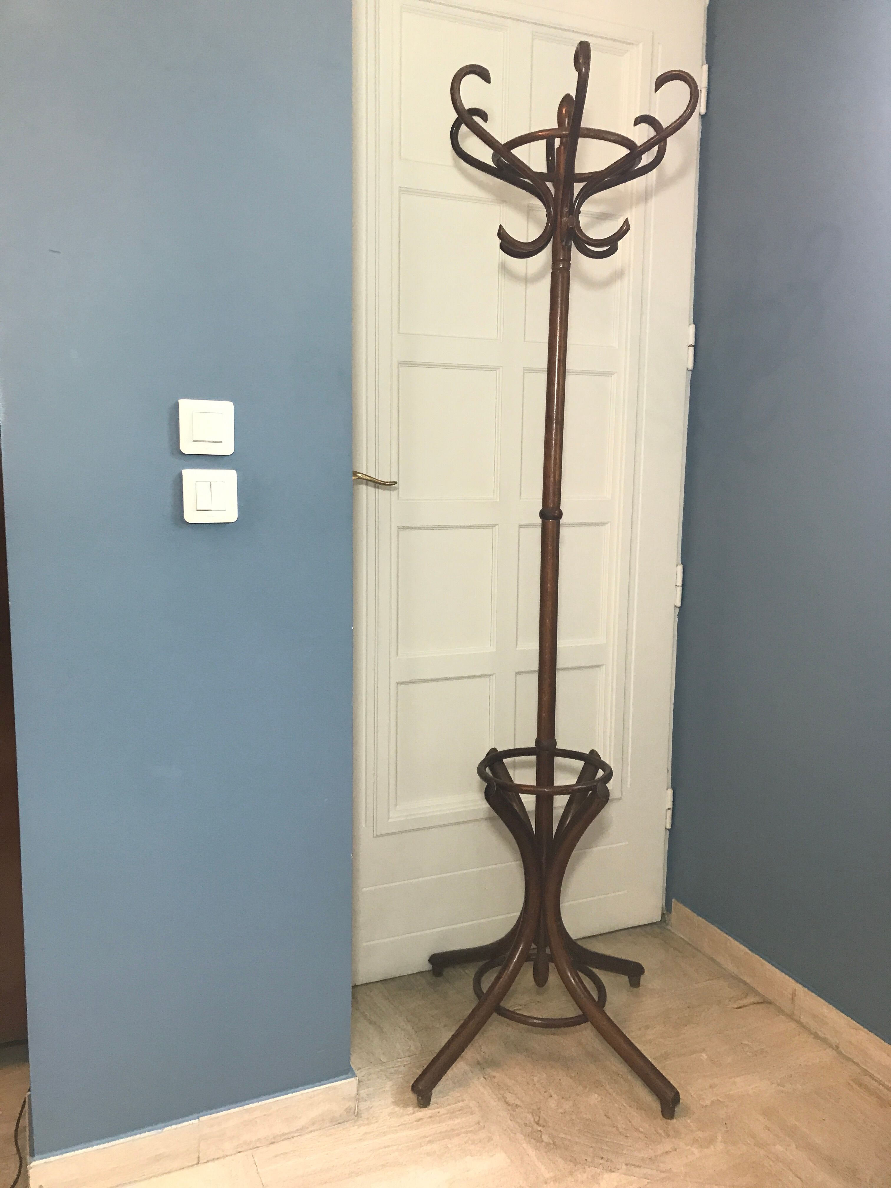 Porte manteau perroquet en bois courbé début XXème siècle