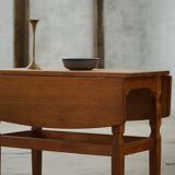 Modern Danish folding side table in solid oak, mid-20th century.