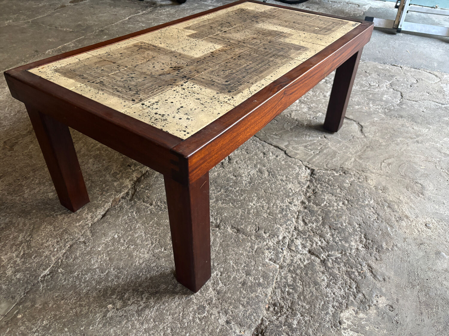 Jean D'Asti coffee table