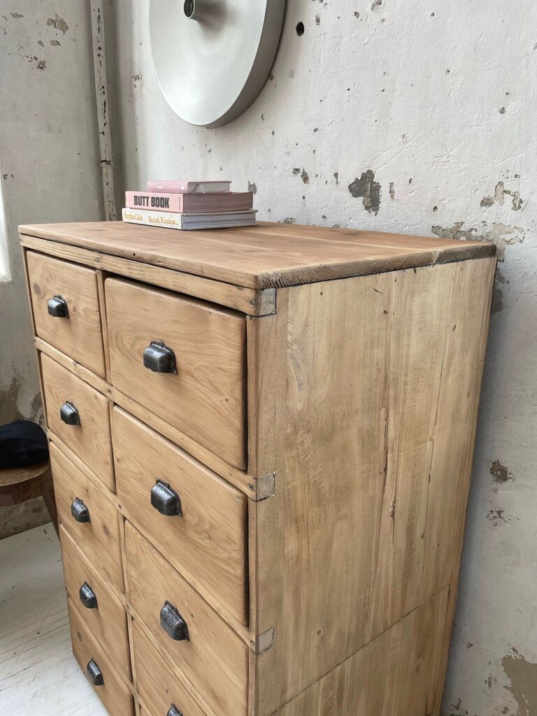 Craft furniture with drawers shell handles