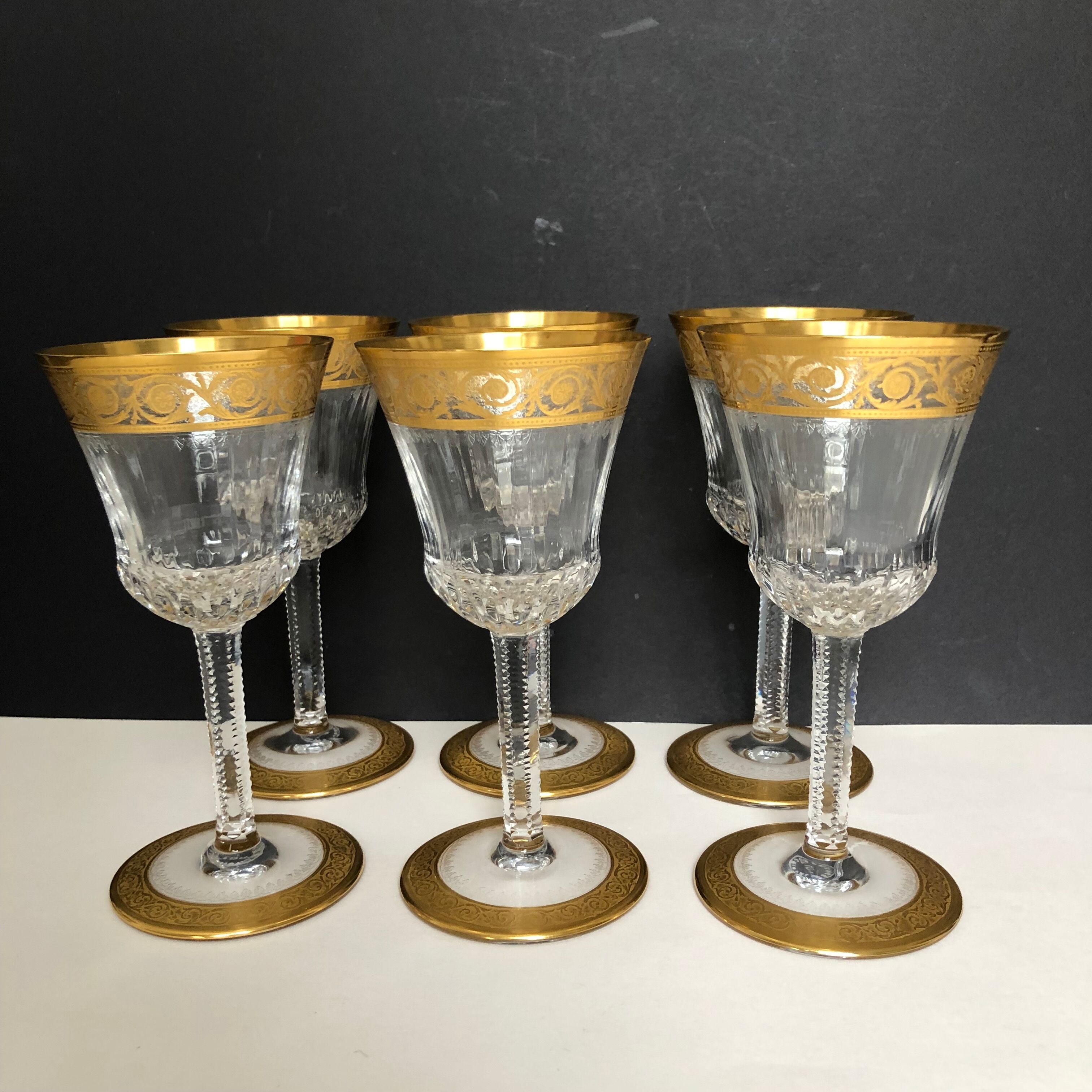 6 crystal wine glasses from Saint Louis thistle model