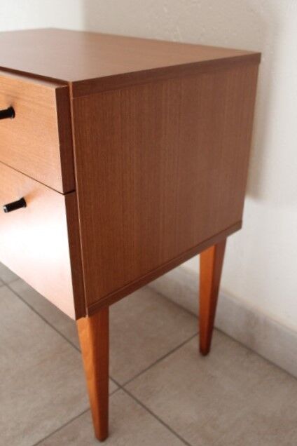 3K 1960s bedside