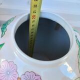 Round vase