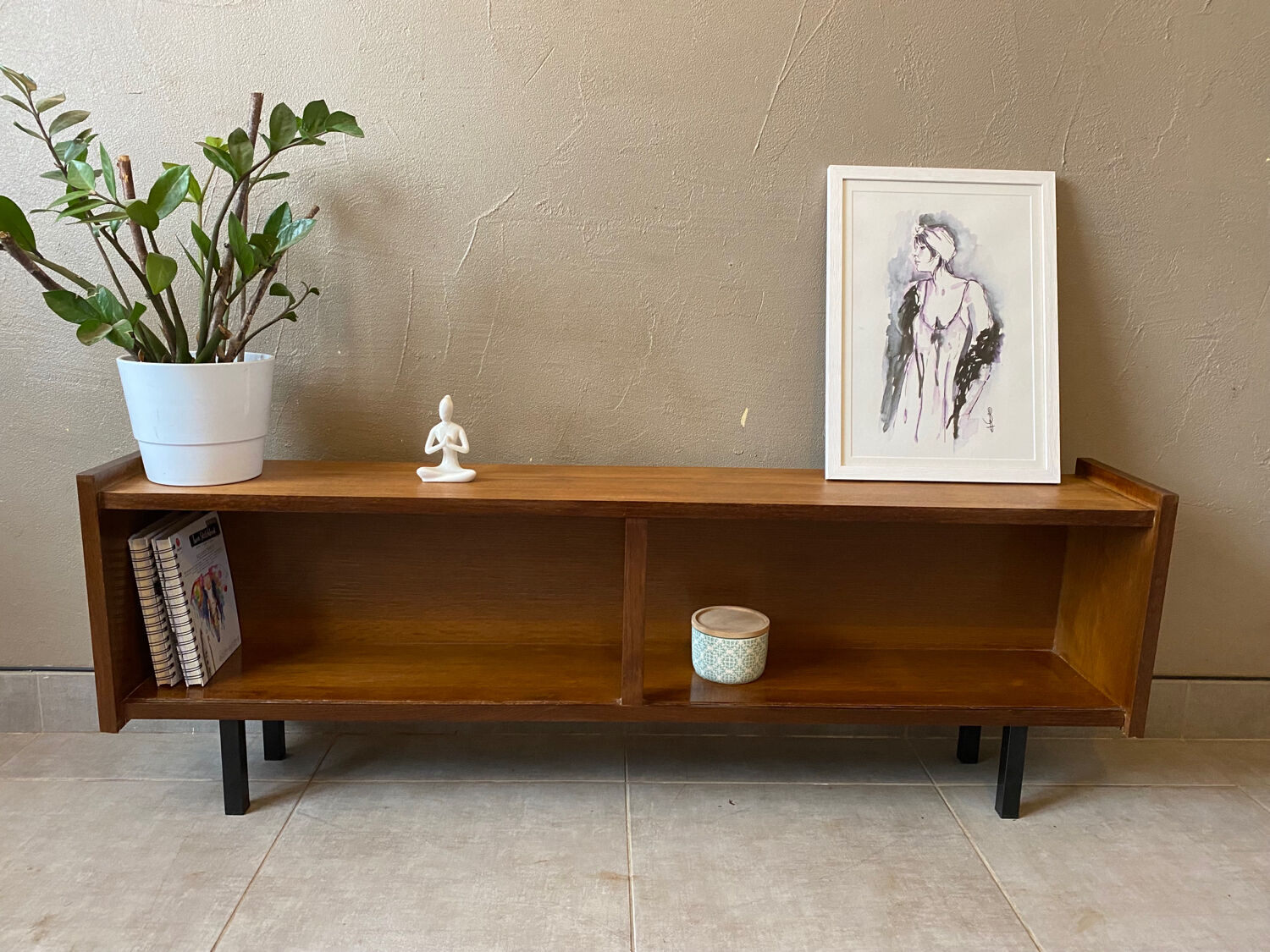 Mini vintage sideboard in vintage wood (removable windows)