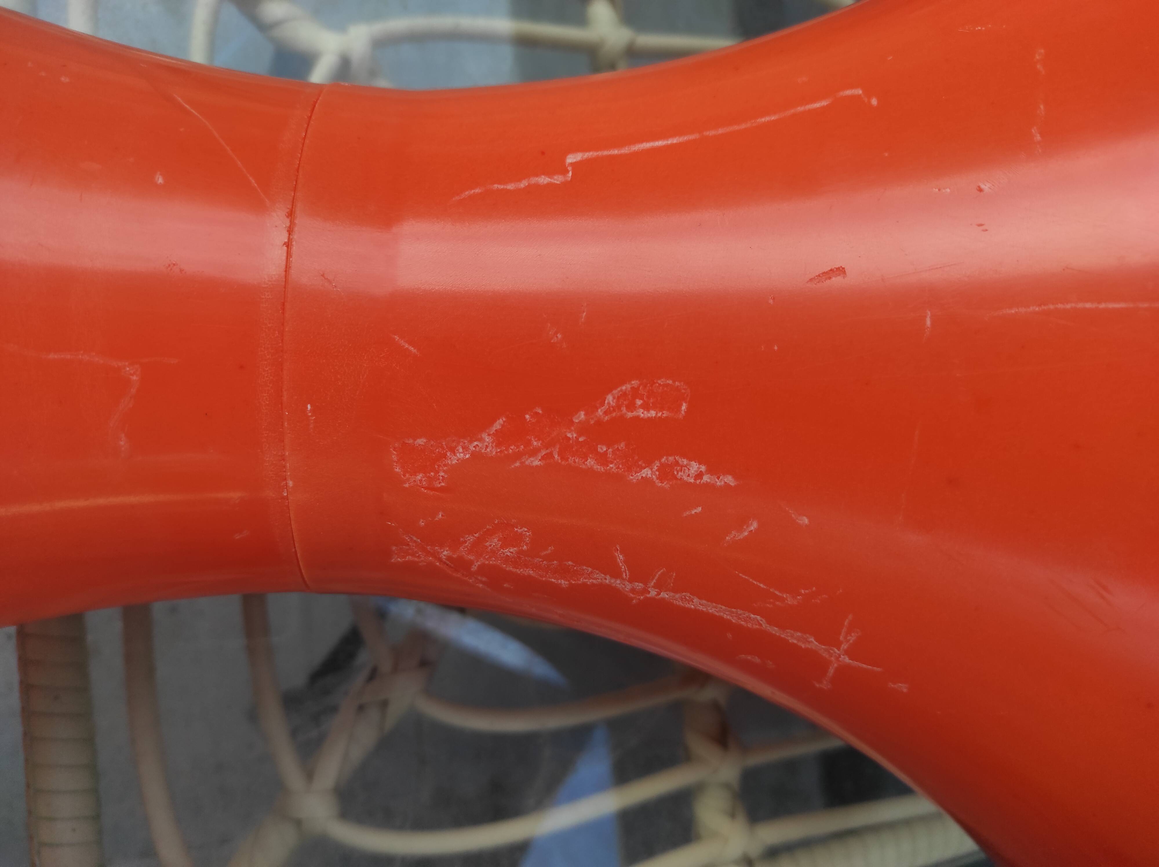 Stamp vintage orange 70's tamtam stool with black foam pad