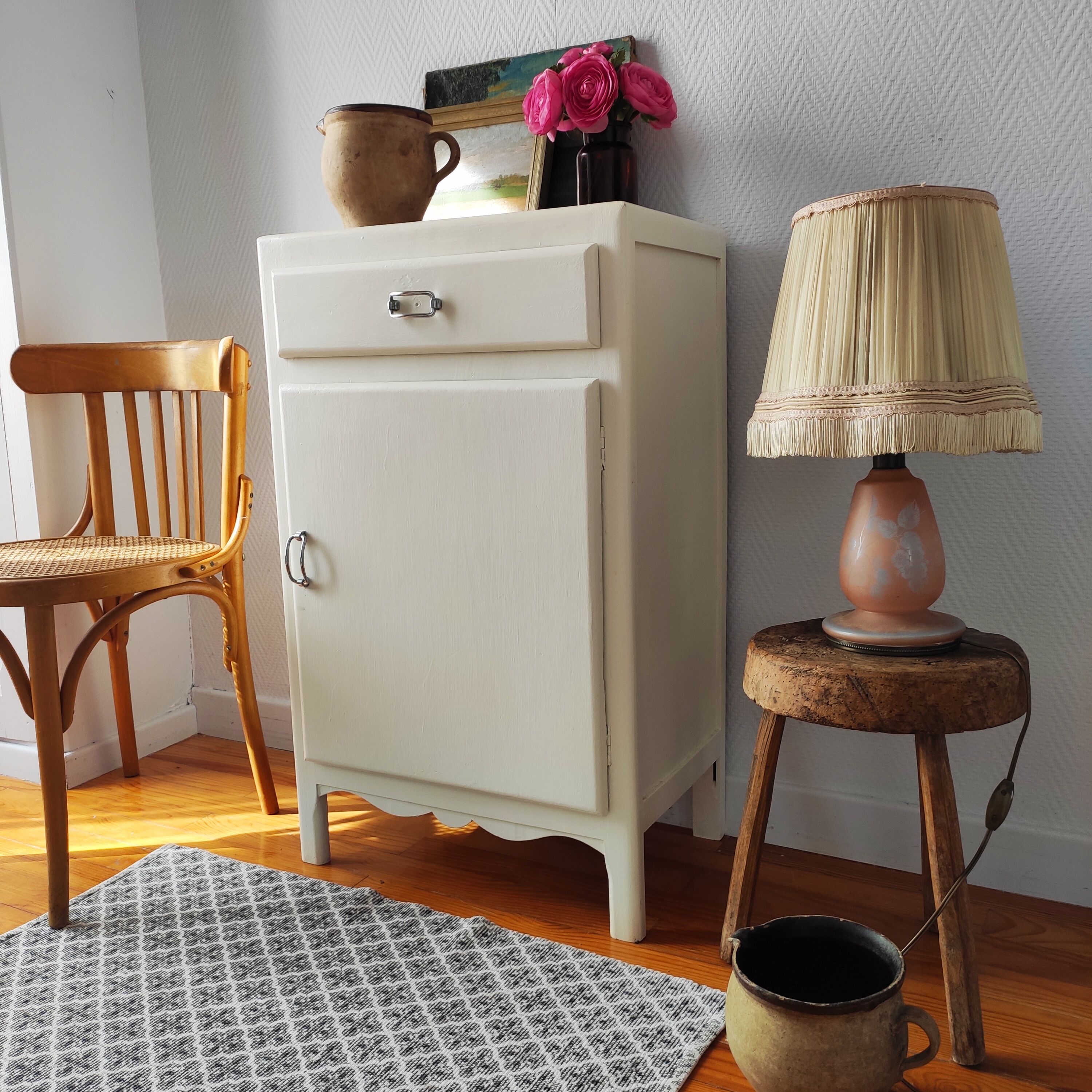 Parisian antique jam buffet