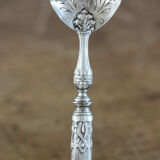 Sprinkler spoon, solid silver