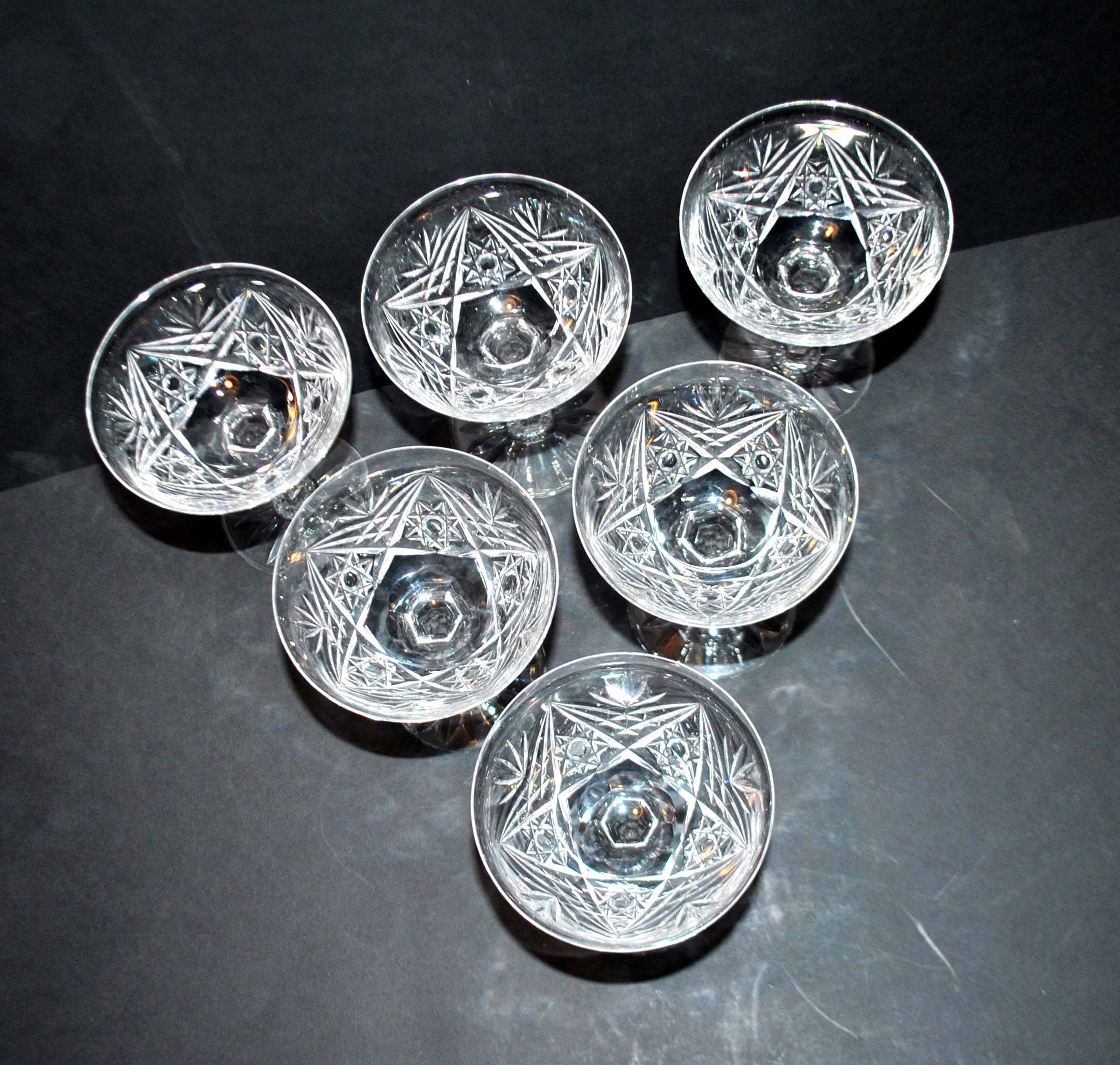 Set of 6 vintage champagne glasses in cut crystal SAINT-LOUIS? LEMBERG?