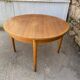 Table ronde extensible scandinave en teck dia 116cm longueur 176cm an60
