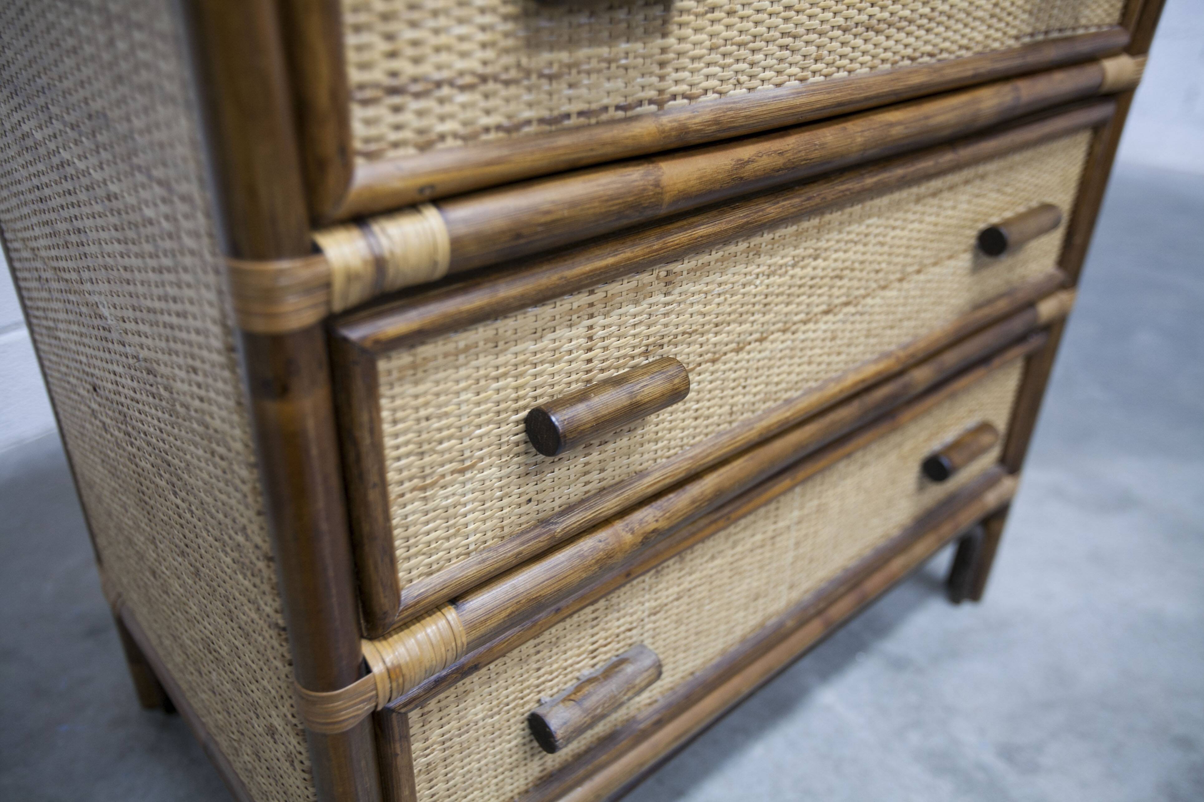 Rattan chest of drawers with 3 drawers