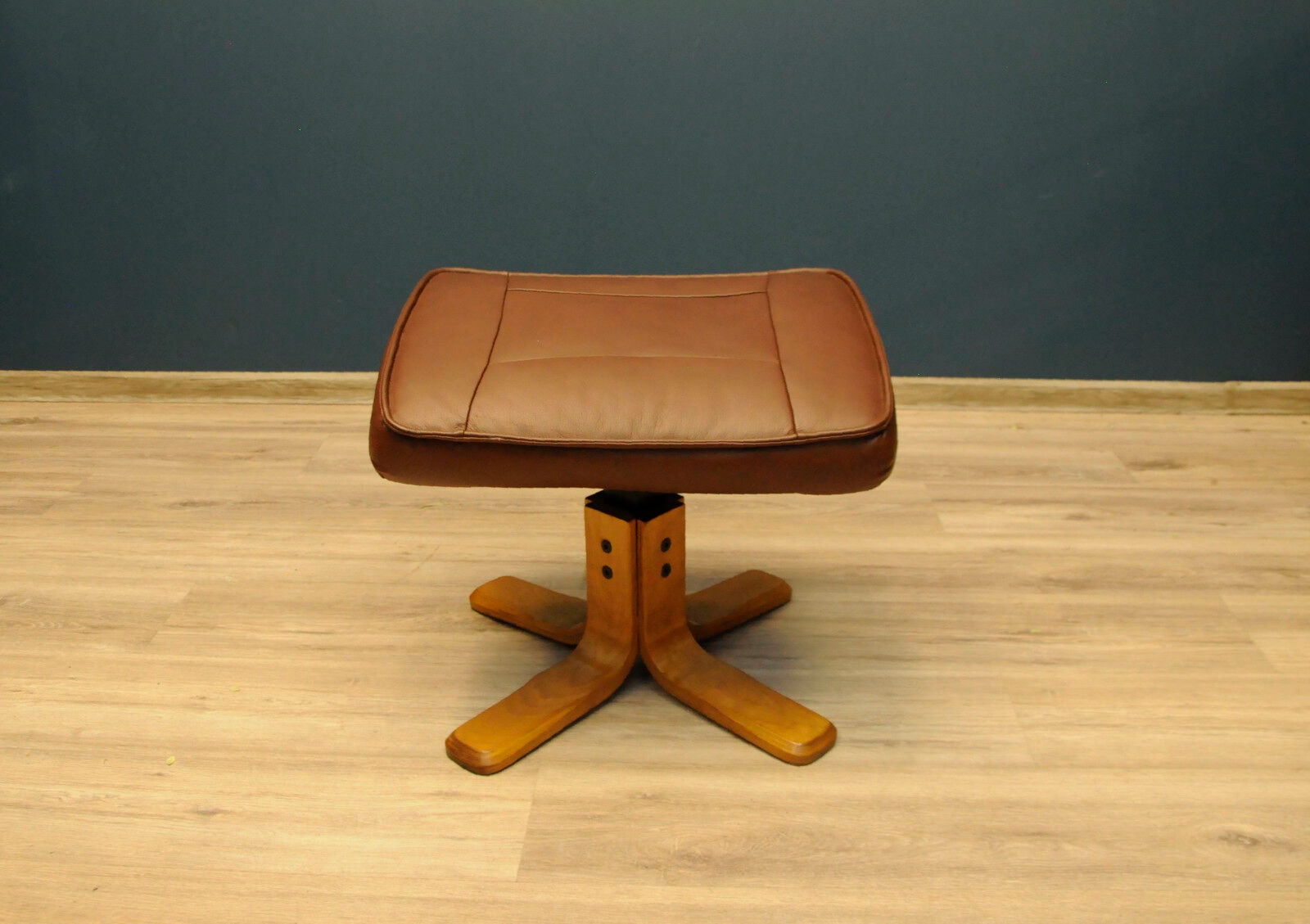 Göte Möbel Seat, Footrest