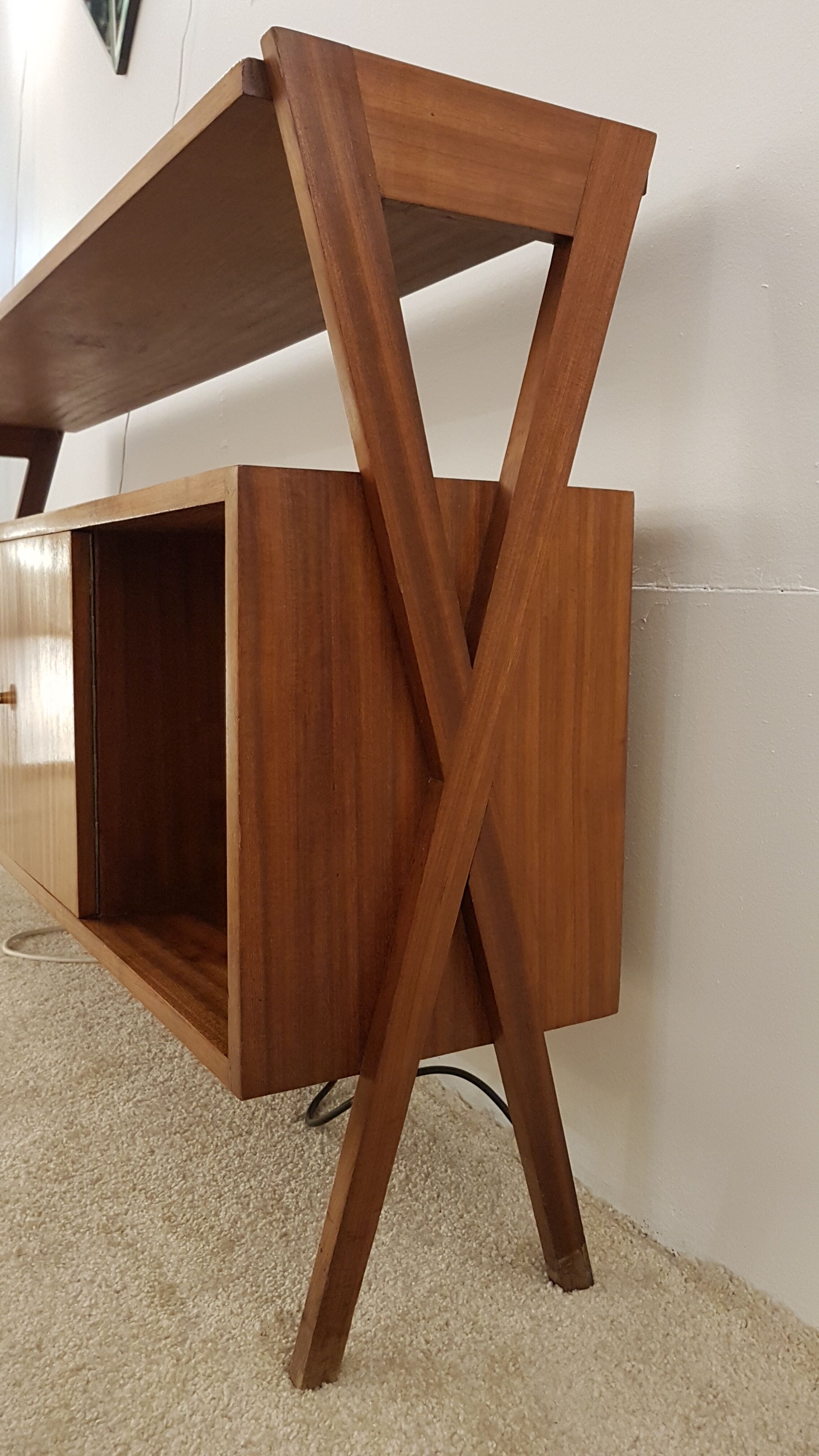 Scandinavian shelf, 50s/60s