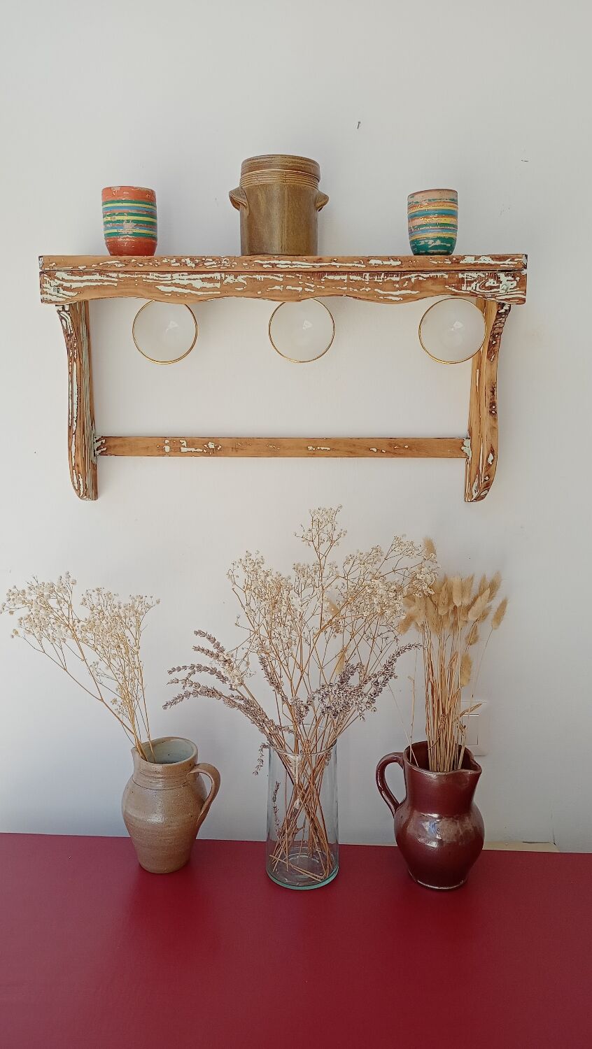 Wall shelf