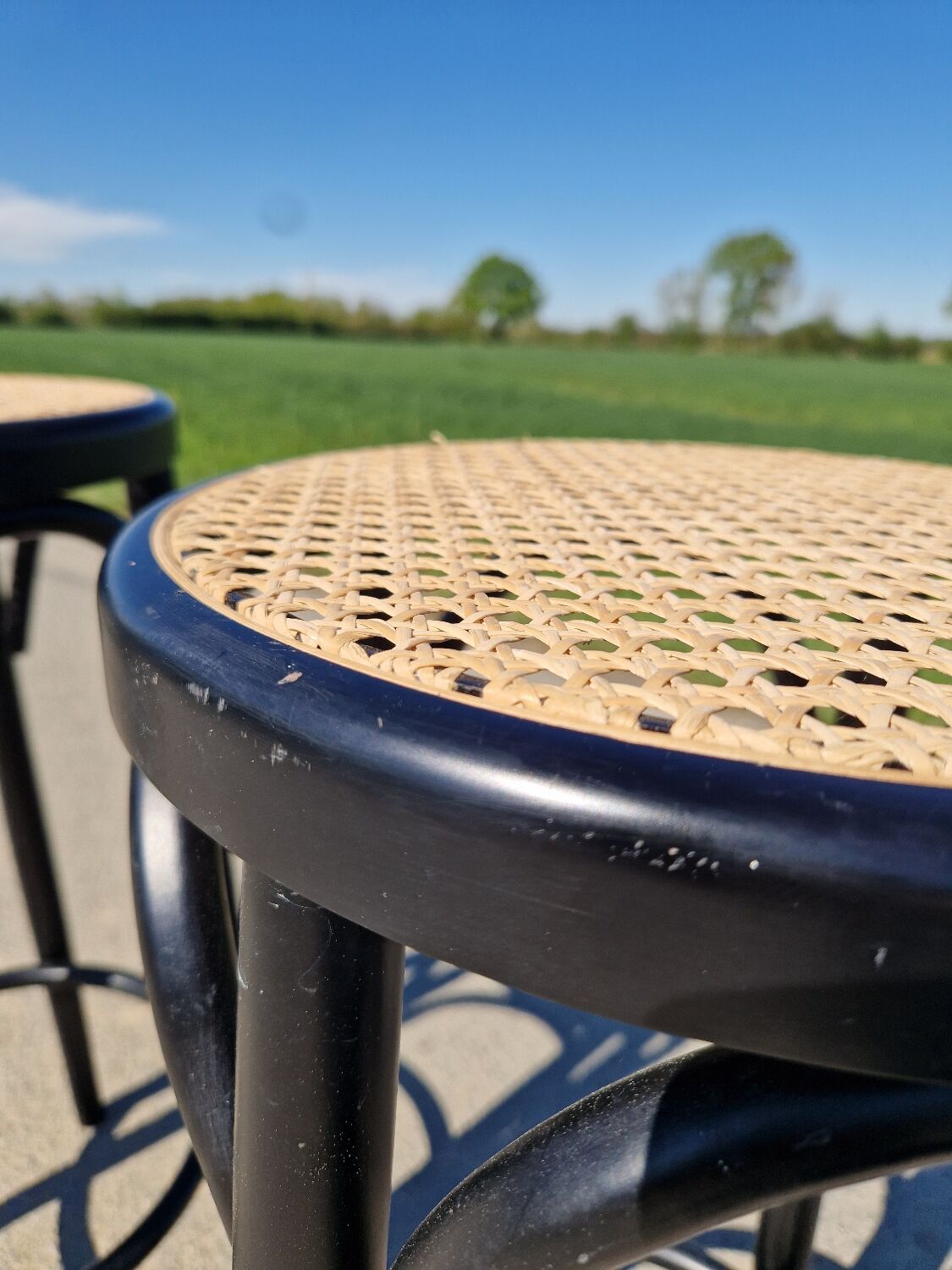 Set of 2 rattan bar stools