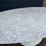 Original Knoll Tulip oval dining table (198cm) Carrara marble
