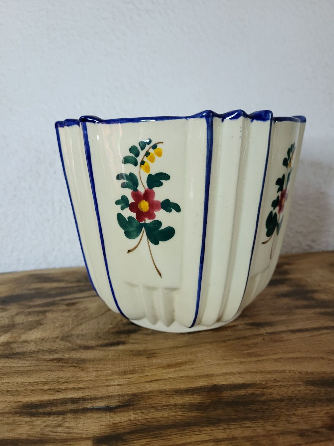 Earthenware pot cover