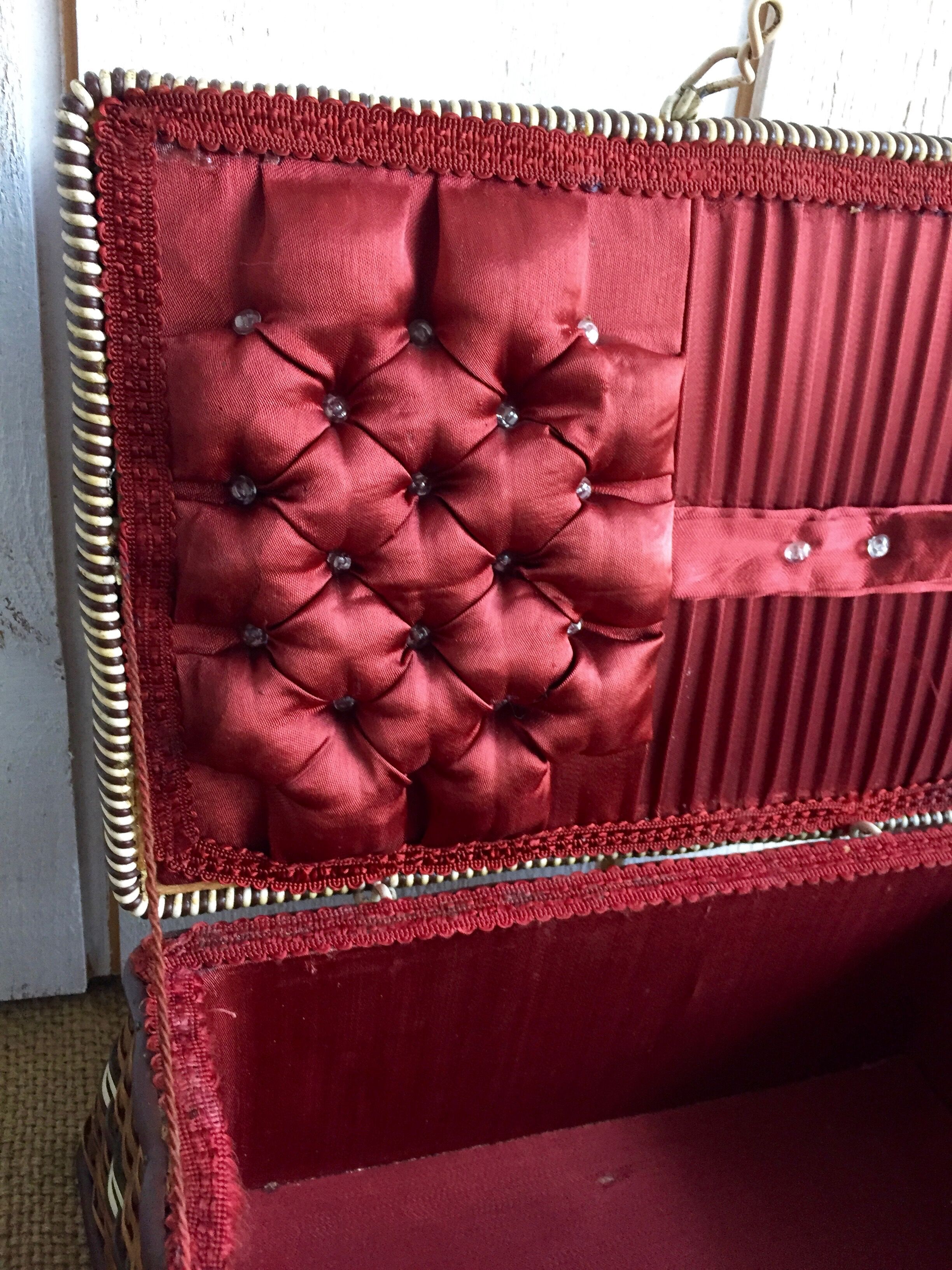 Rattan and scoubidou sewing basket