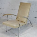 Tubular steel armchair and "cream" leather, France, circa 1970