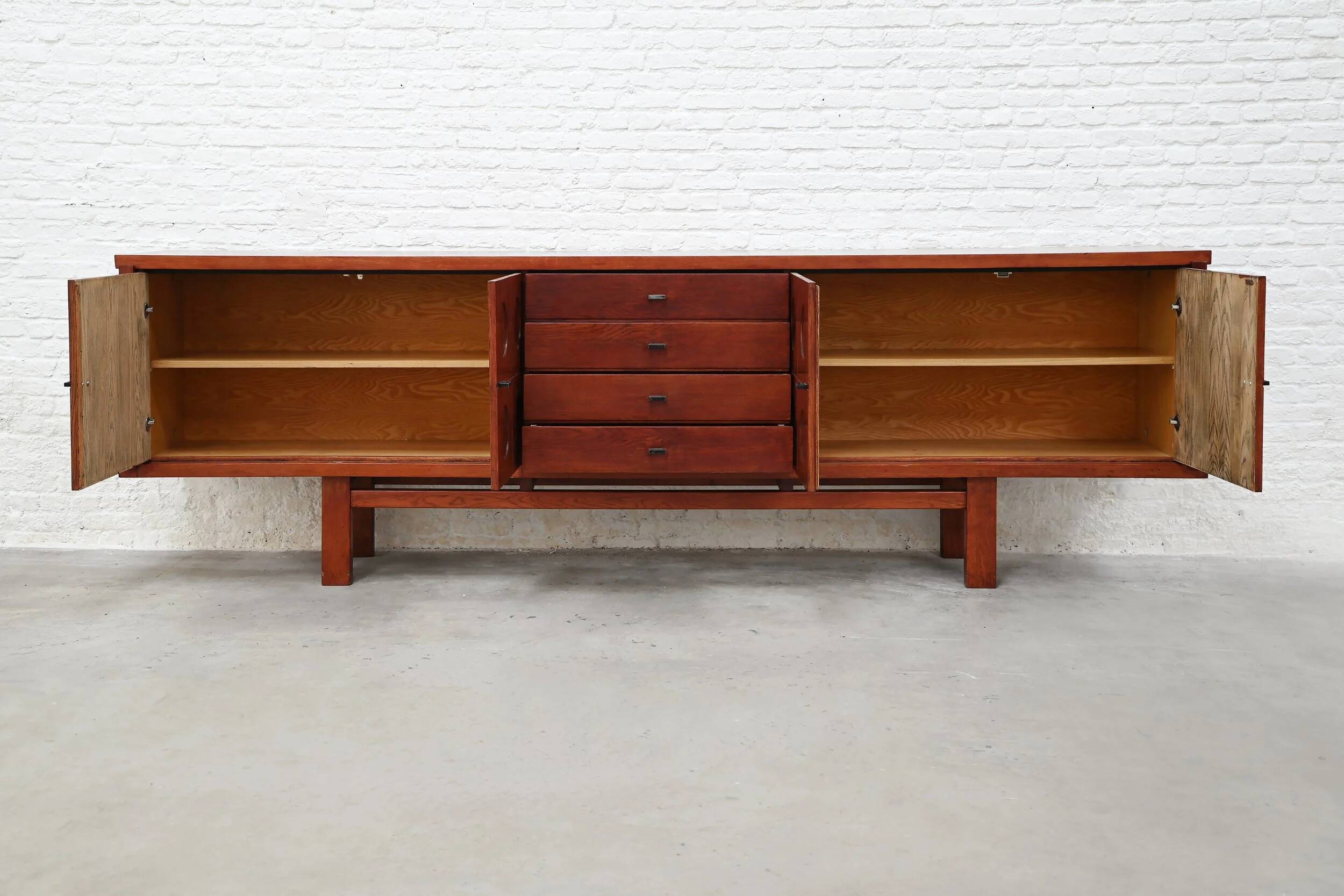 Brutalist oak sideboard, Belgium, 1970s