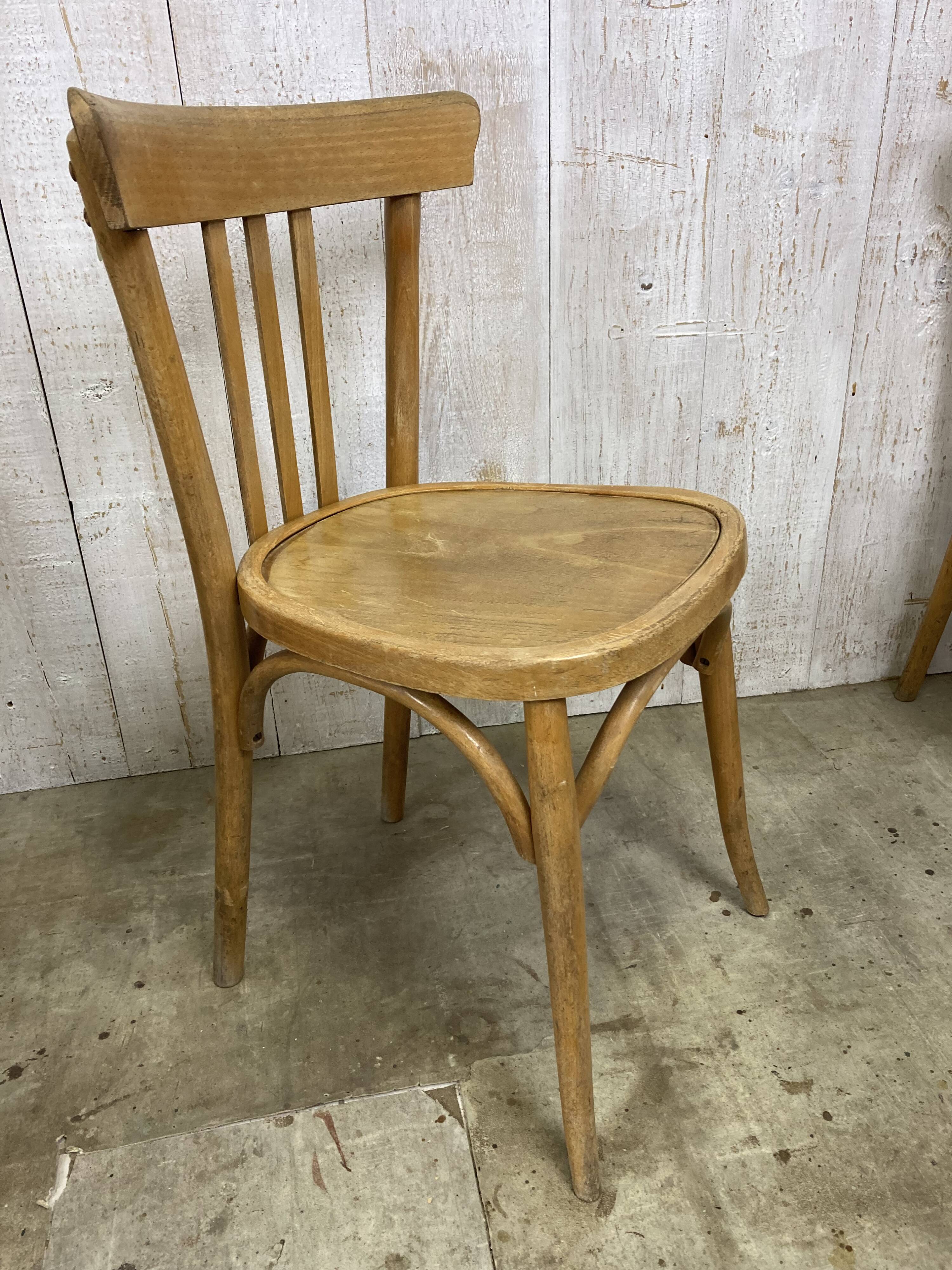 Série de 6 chaises bistrot en bois courbé