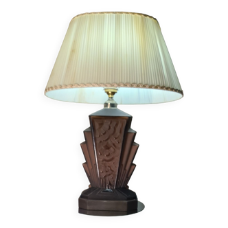 Large Art Deco lamp in V opaque molded glass, 46x33 in its juice,