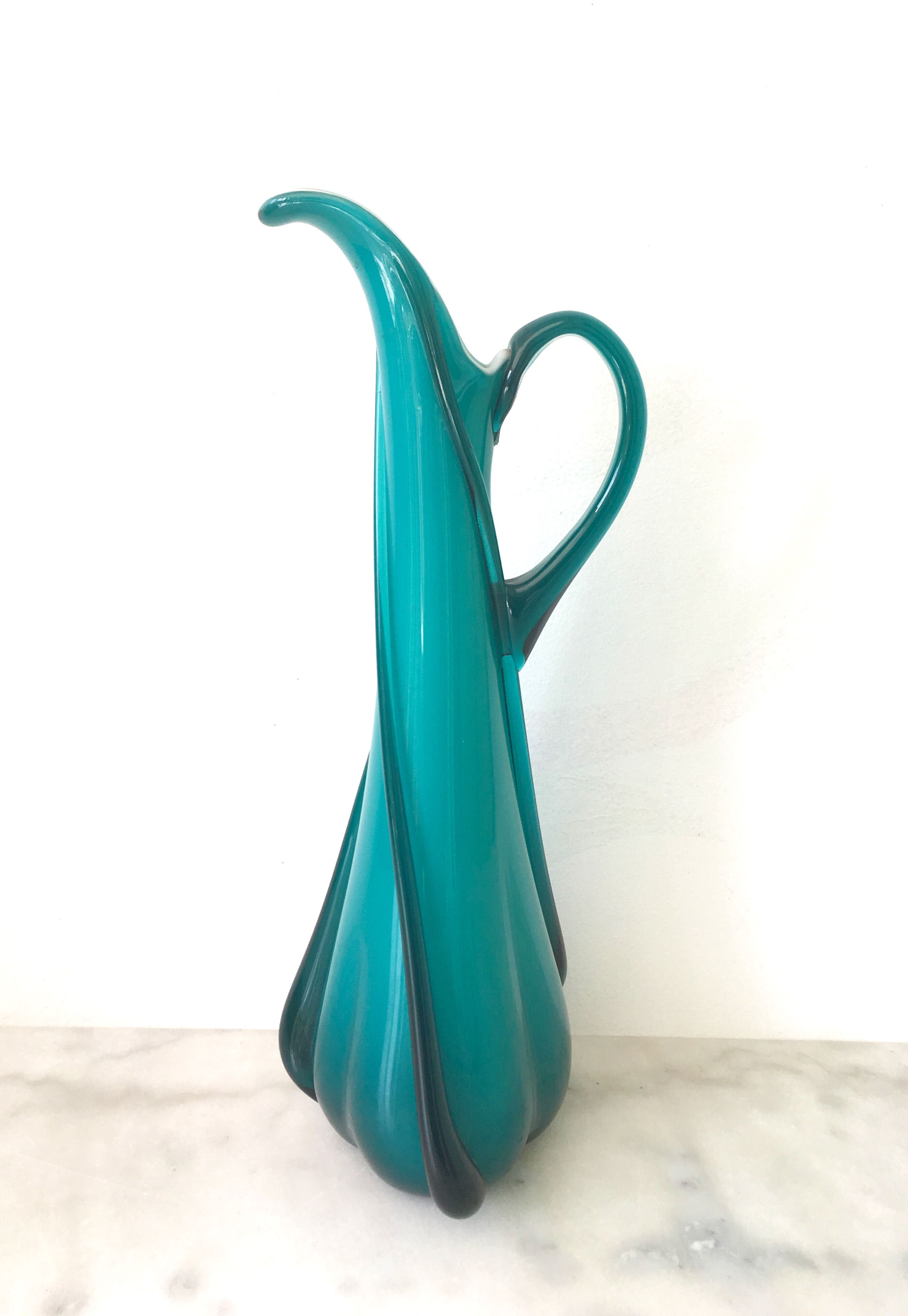 Vase peacock blue peacock blown soufflé