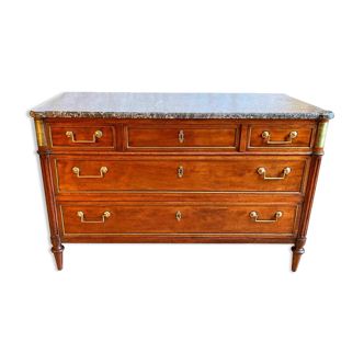 Mahogany chest of drawers eighteenth century