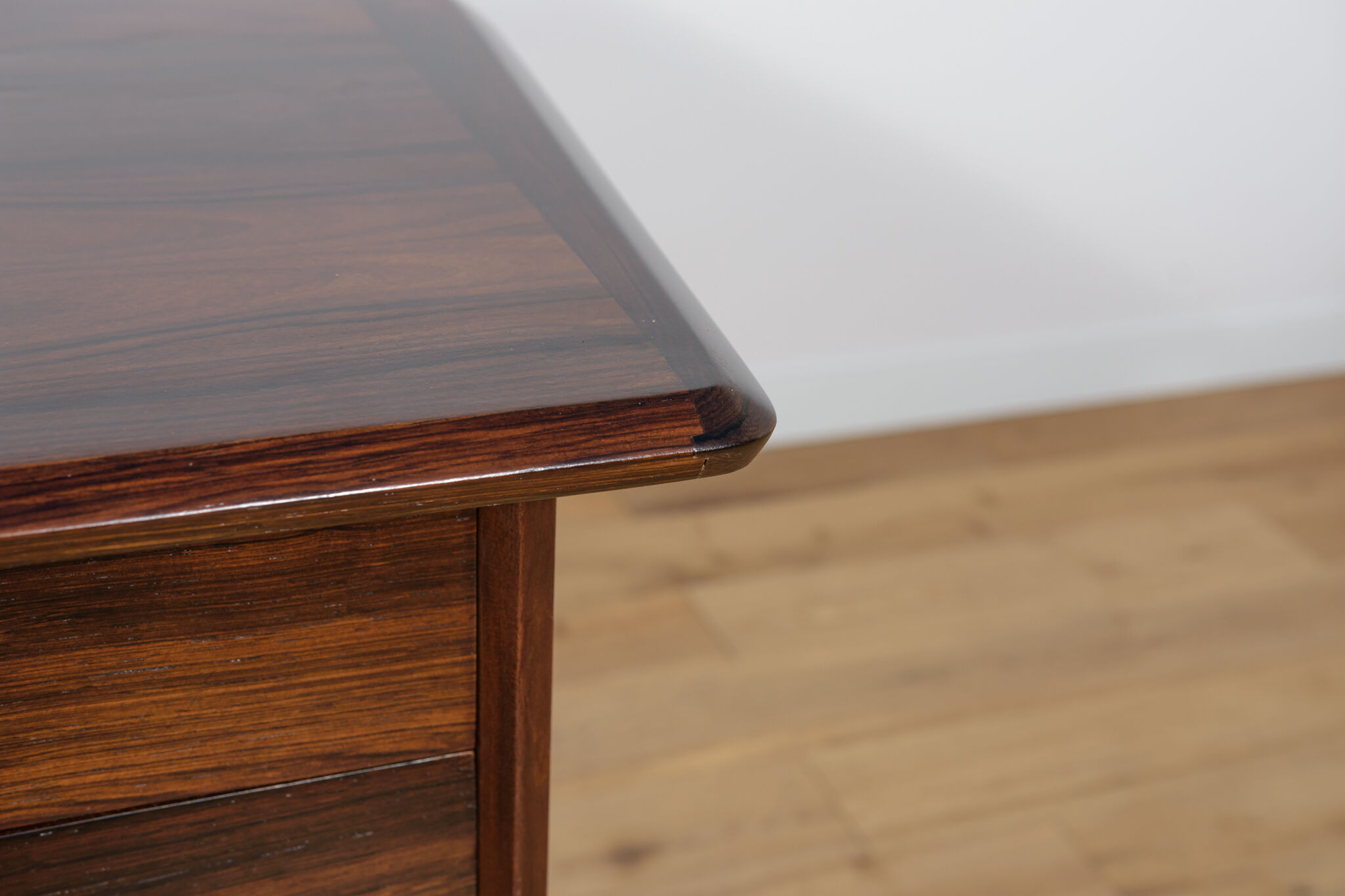 Mid-Century Freestanding Rosewood Desk, 1960s