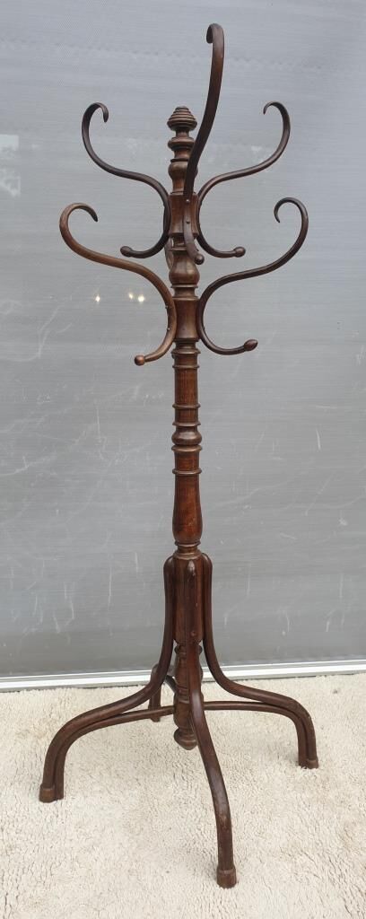 Fixed parrot rack bentwood Thonet 1900