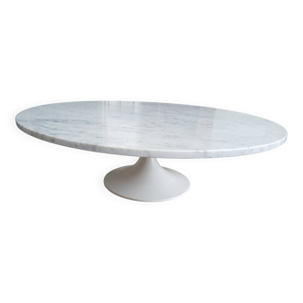 Table basse ronde en marbre pied tulipe