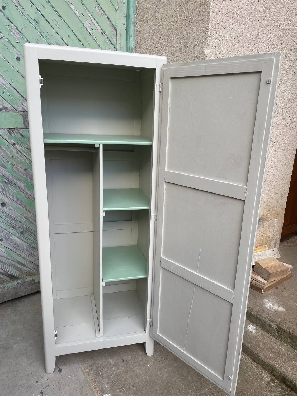 Armoire d’internat