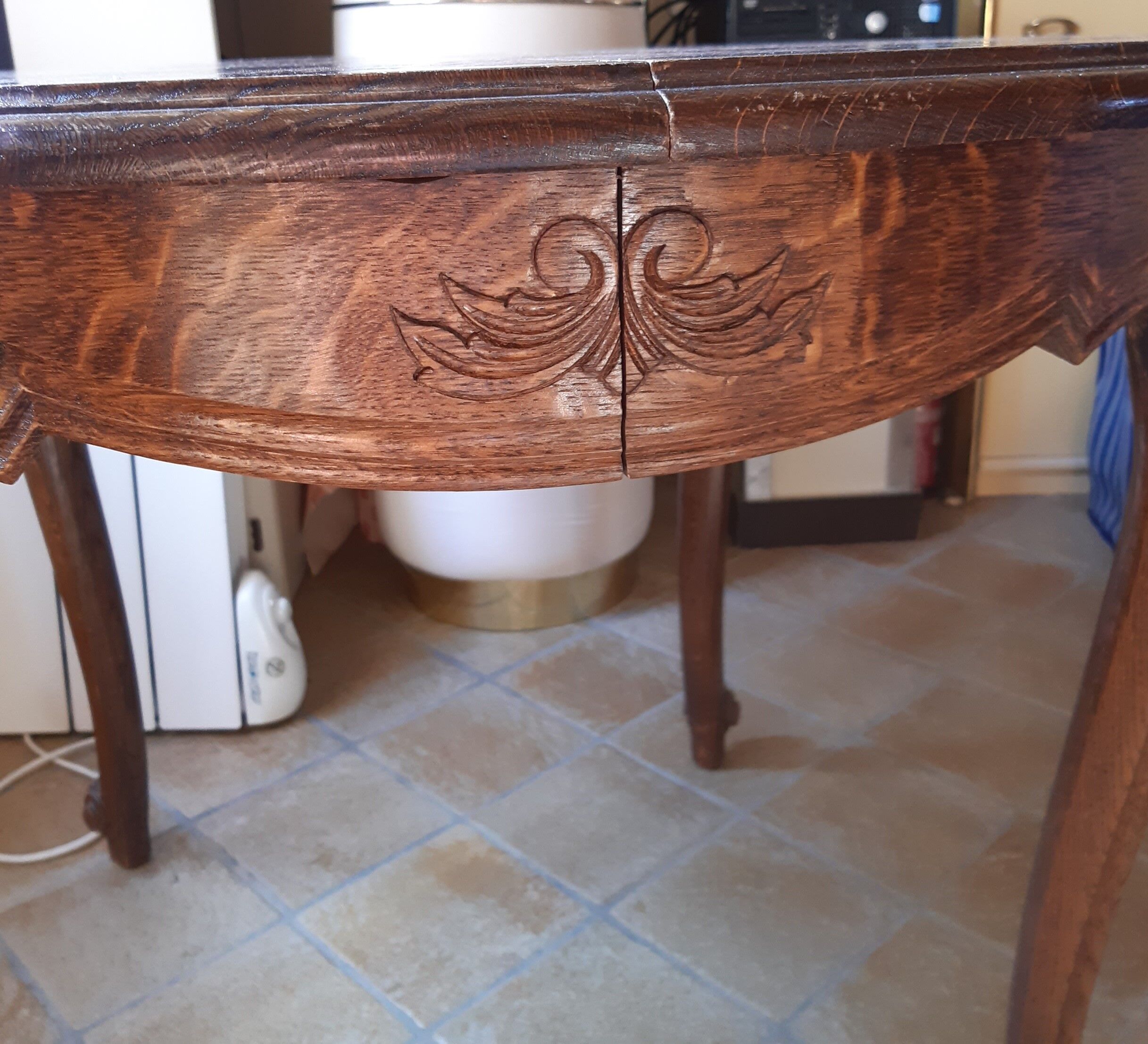 Table ronde ancienne