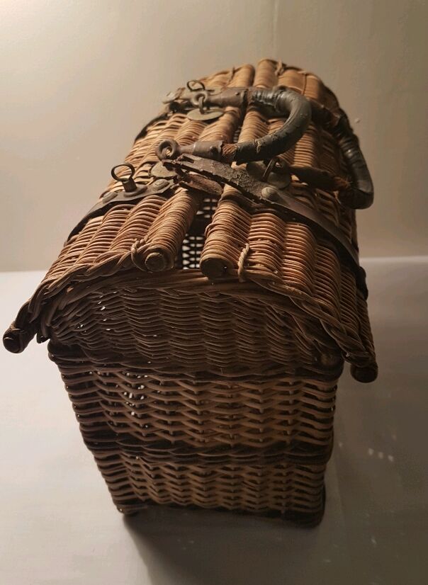 Panier ancien