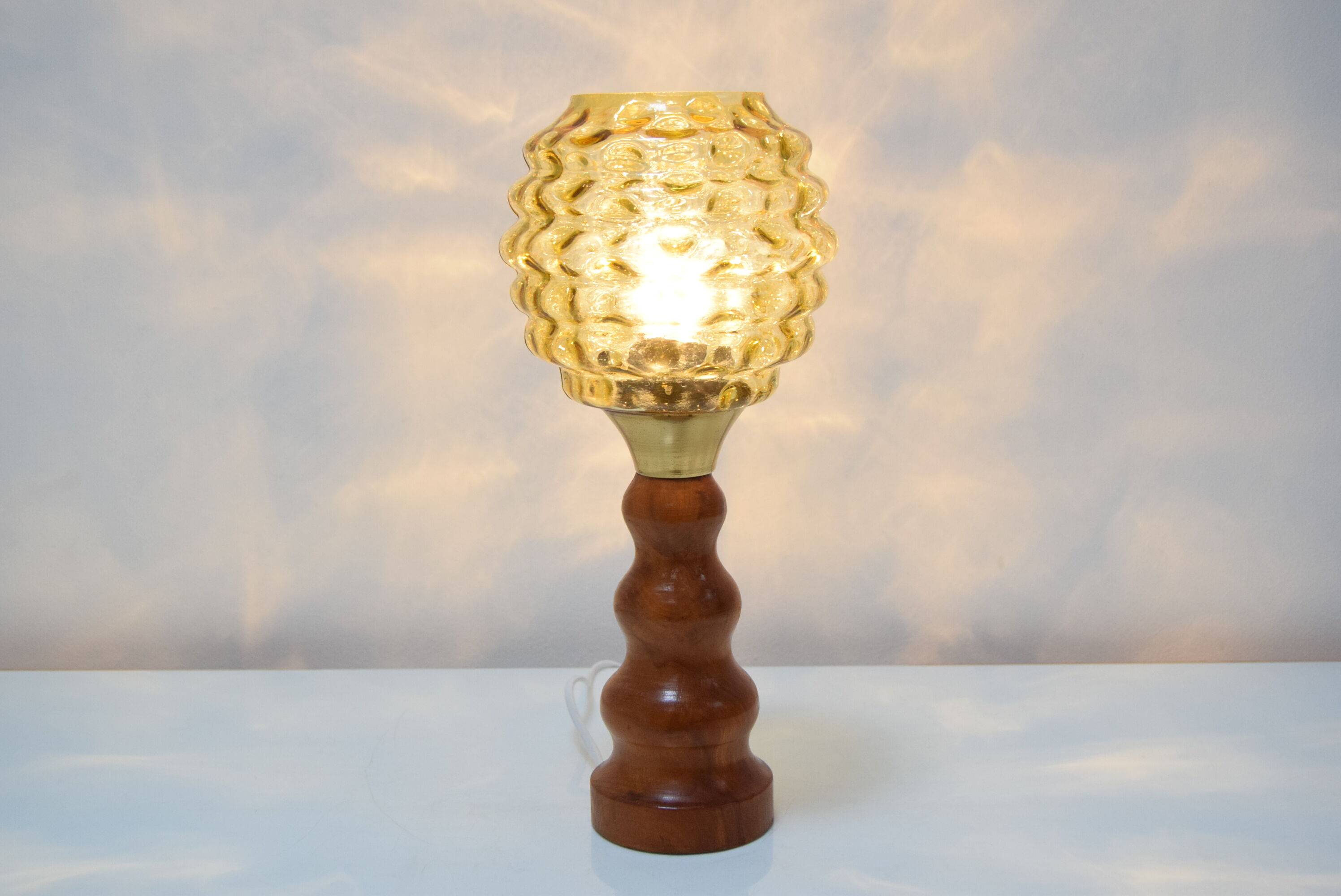 Lampe de table du milieu du siècle années 1960