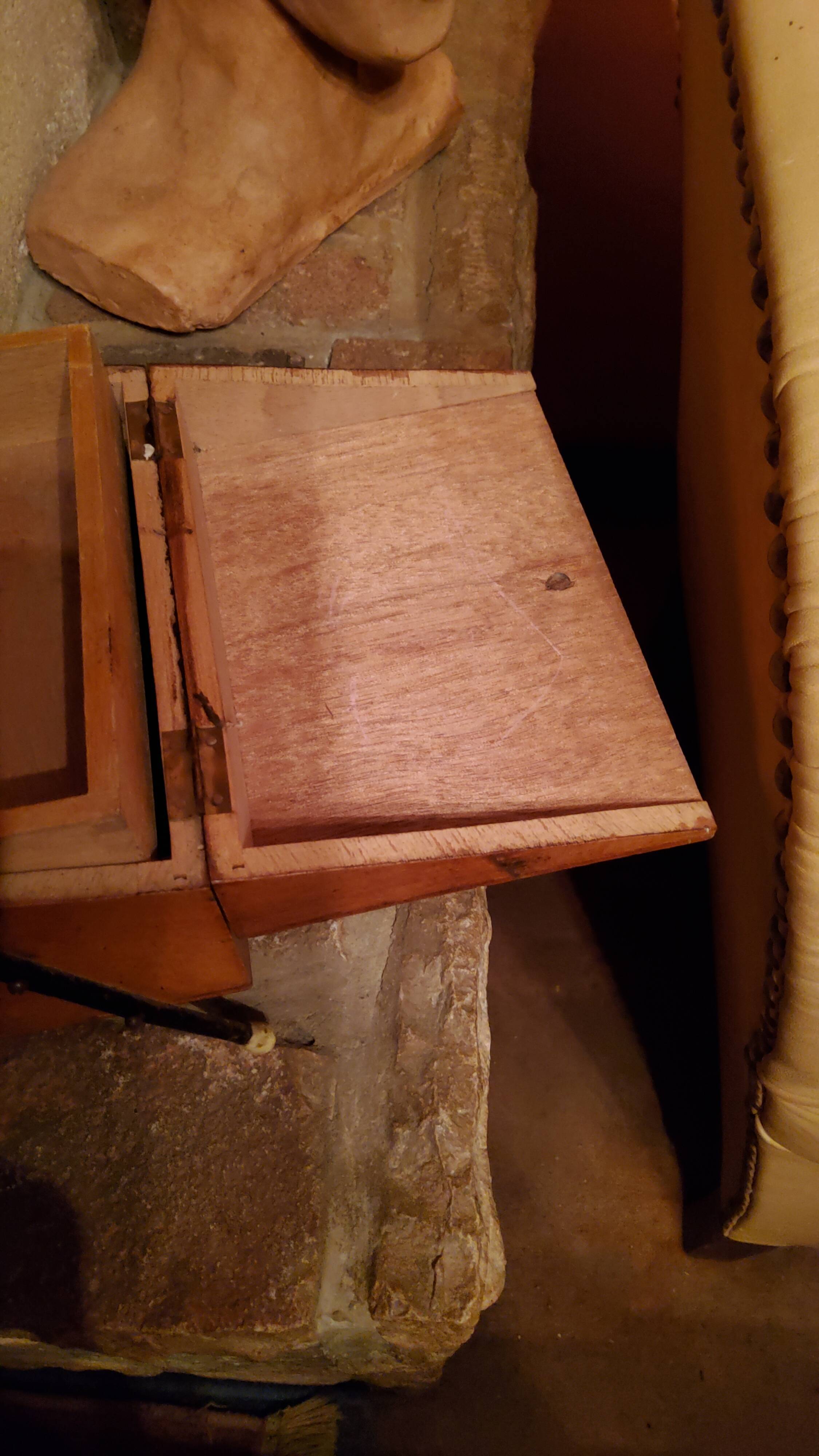 Sewing box from the 50s in wood and black metal