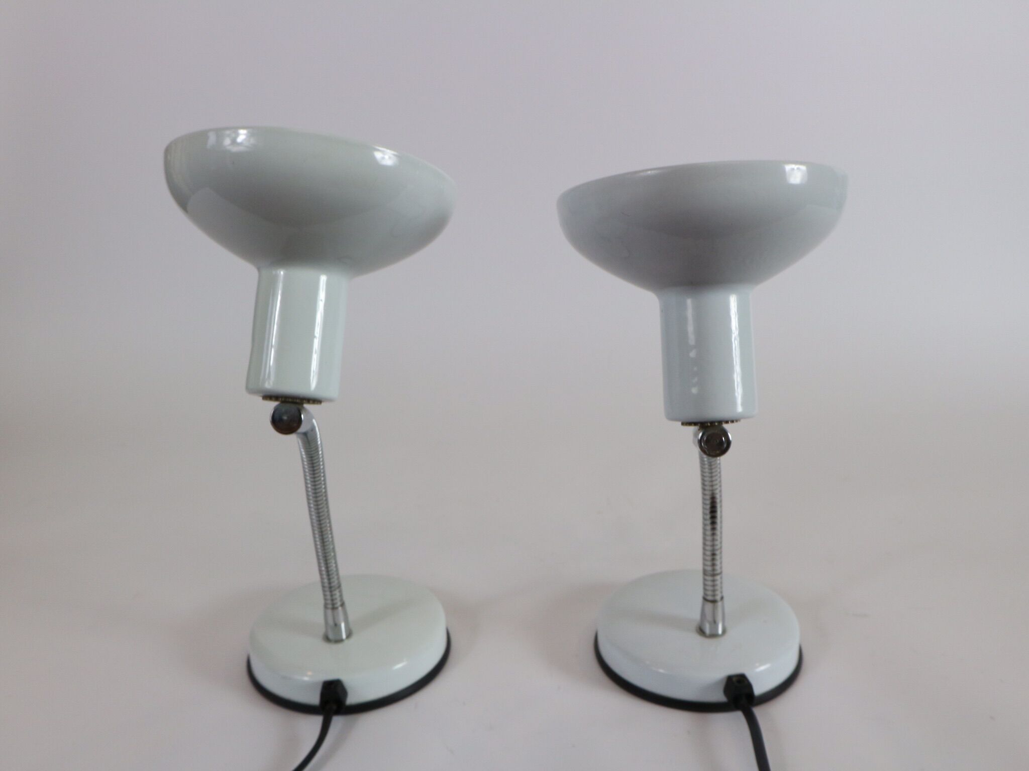 White couple table lamps Made in Italy by Veneta Lumi