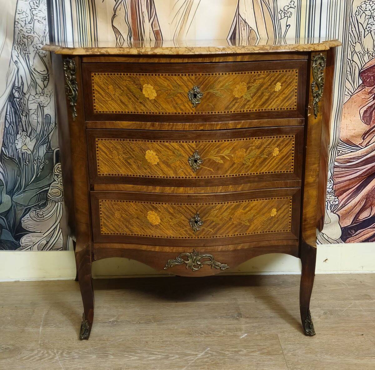 Lady's curved commode in Louis XV style, inlaid with marble – 19th century