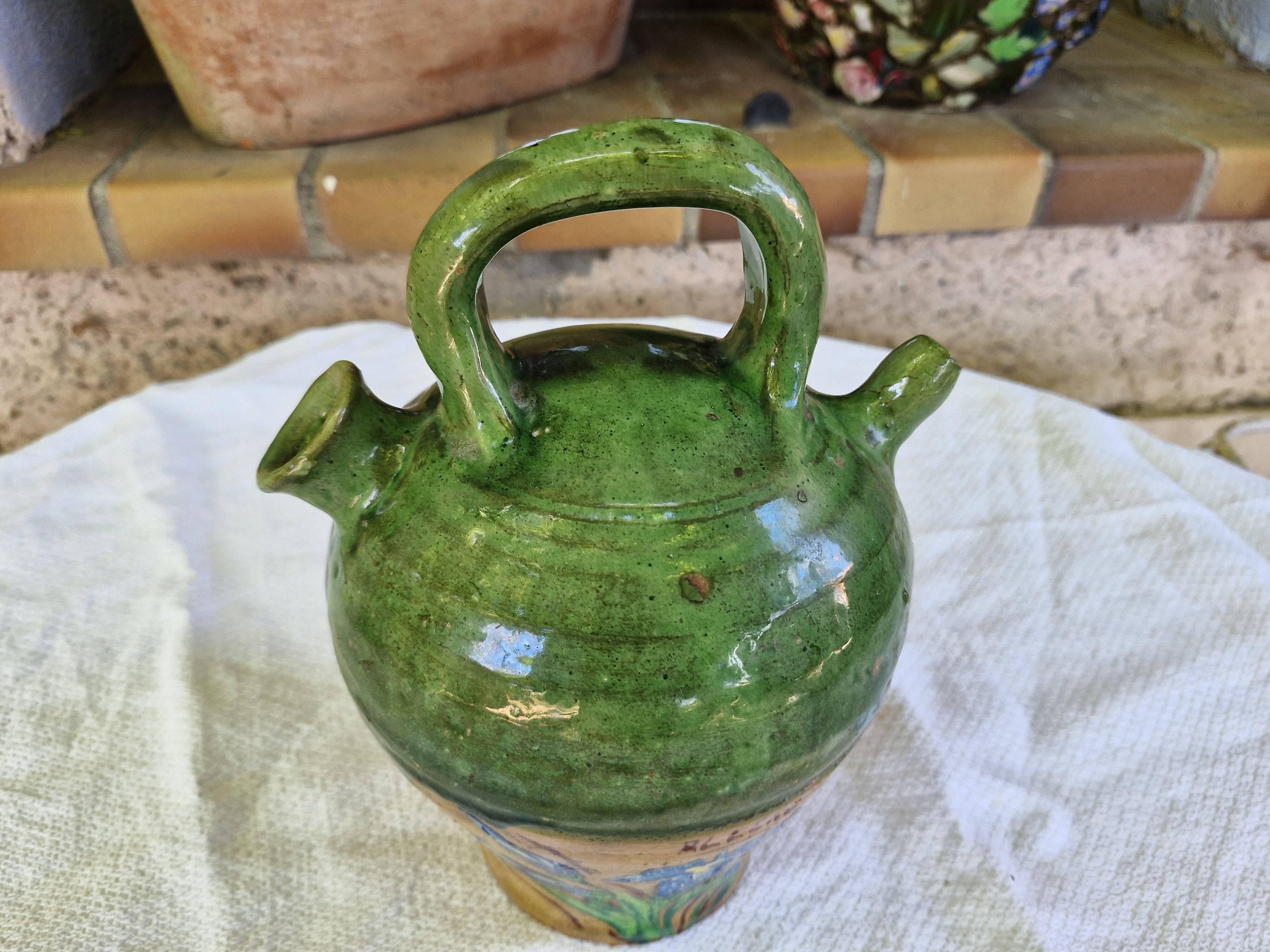 Antique Provençal jug/jug - painted on one side