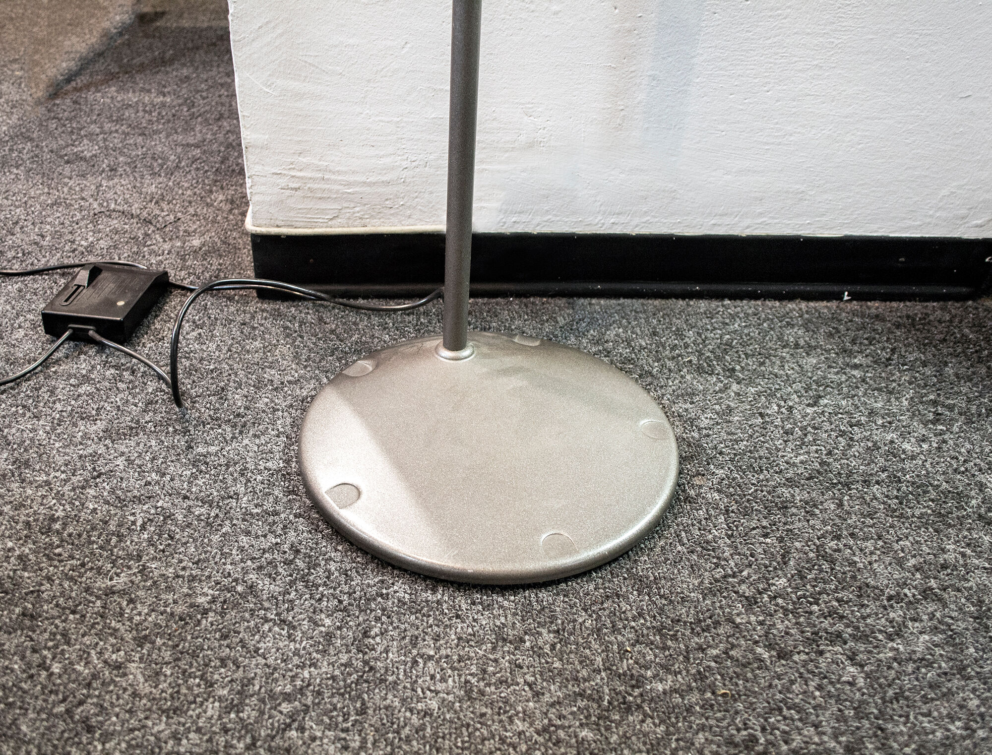 Floor lamp model Filoti by Piero Lissoni for Artemide Italia Year 1993