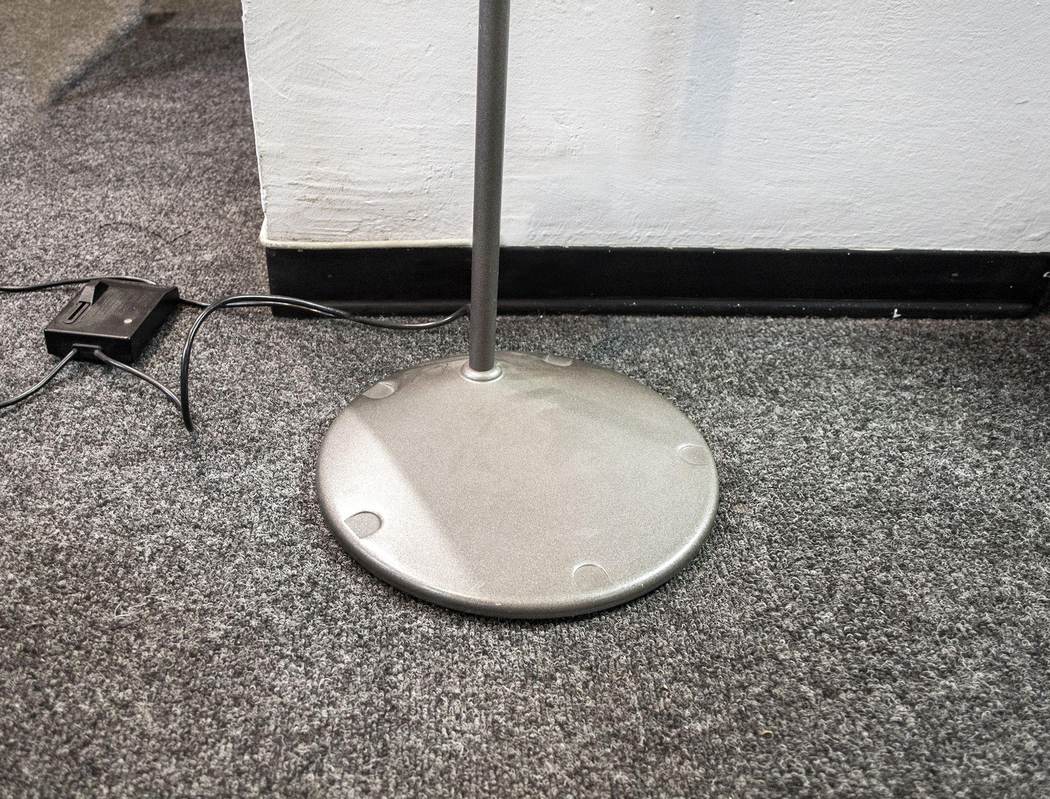 Floor lamp model Filoti by Piero Lissoni for Artemide Italia Year 1993