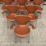 10x armchairs with arms, series 7 Butterfly Fritz Hansen by Arne Jacobsen in Cognac leather, in perfect condition.