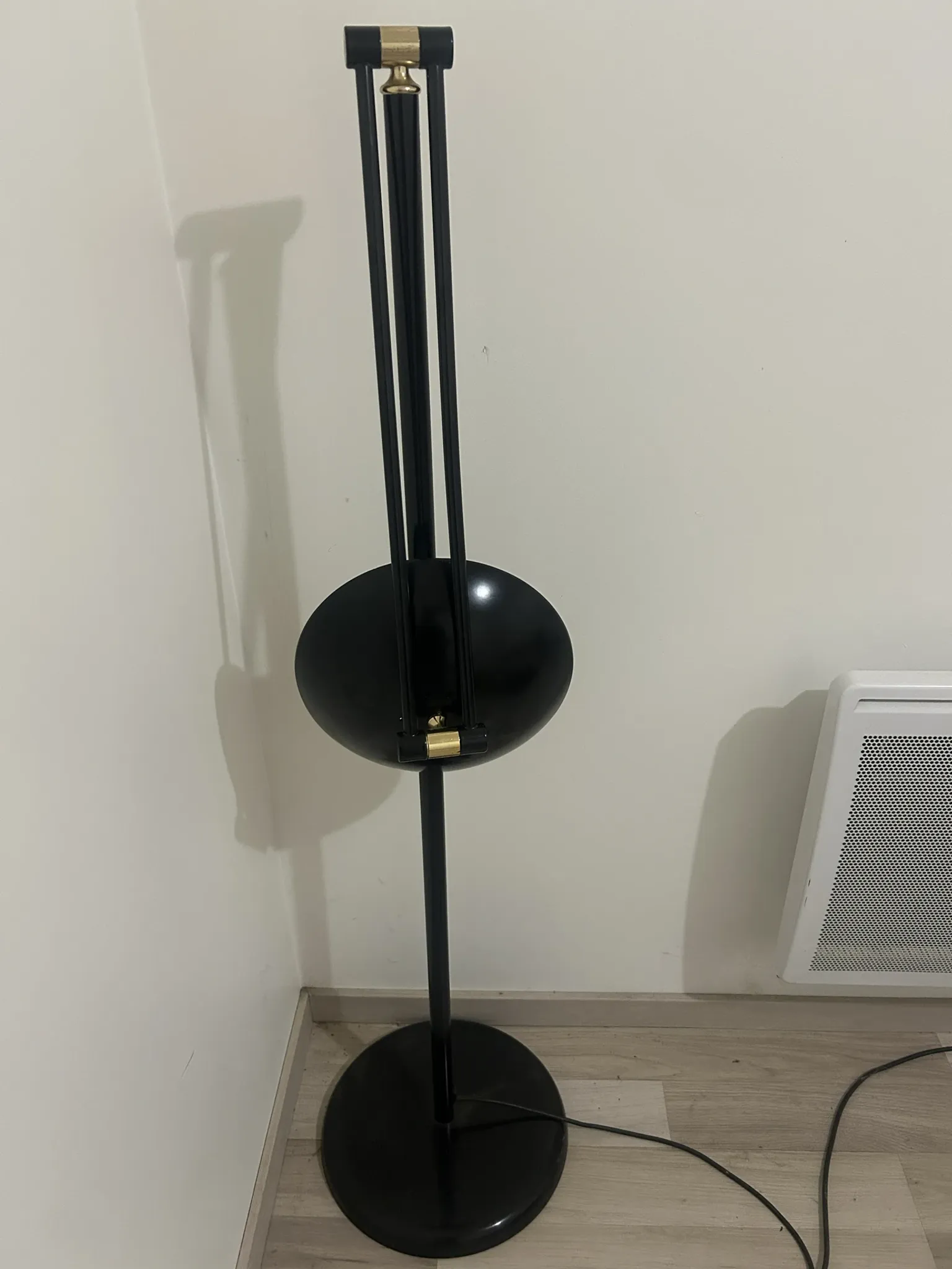 Articulated halogen floor lamp Relux Milano – Postmodern Italian Design