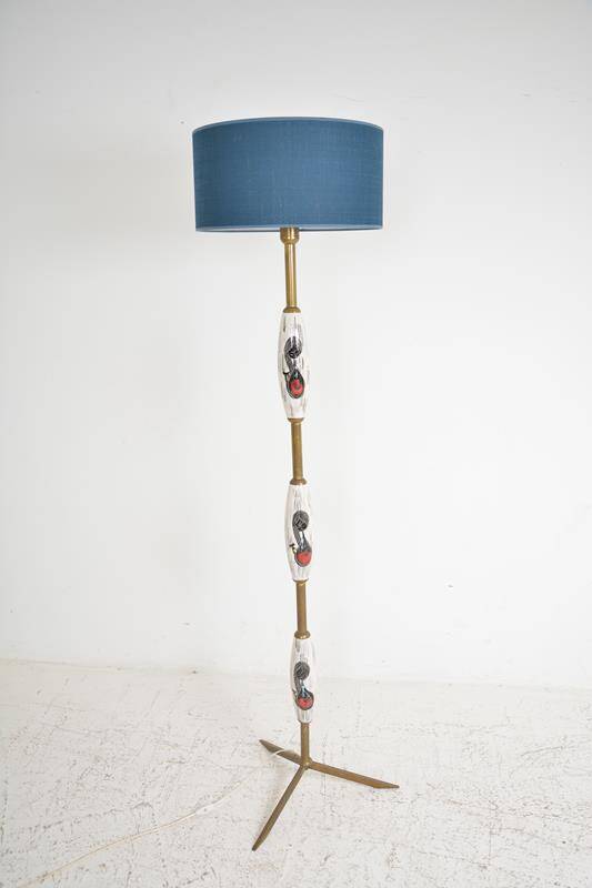 Lampadaire vintage, datant des années 60.