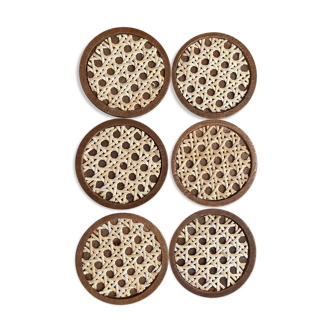 6 under wooden glasses and canning