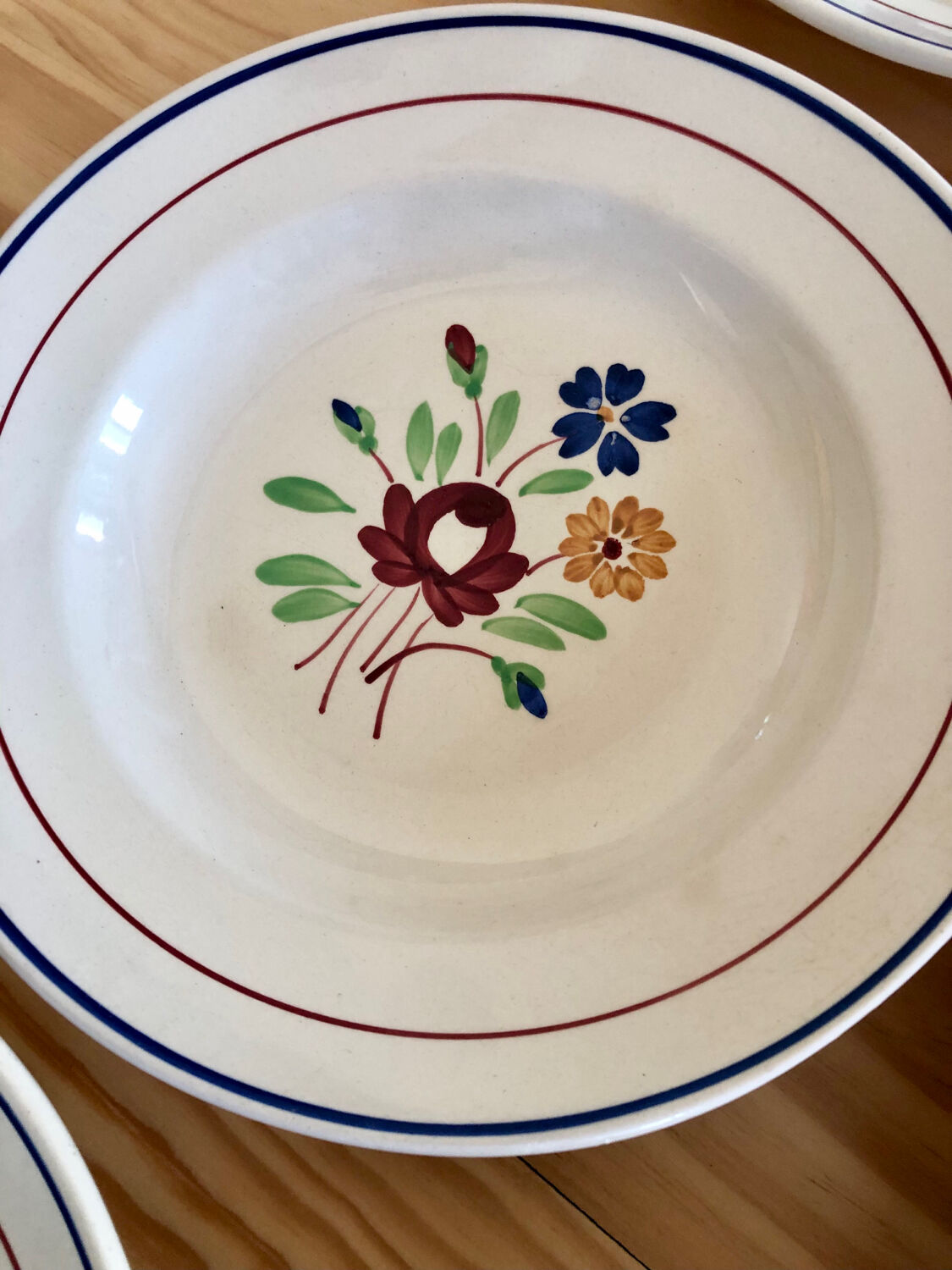 Chantilly K&G Luneville soup plates