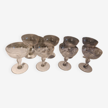 8 old engraved champagne glasses - Period 1900